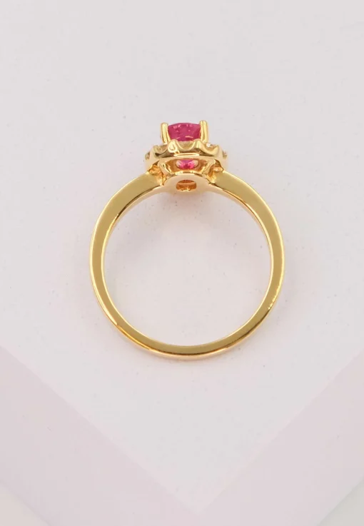 Ring Gelbgold 750 Rubin 1.10ct. Brillanten 0.40ct. (52)