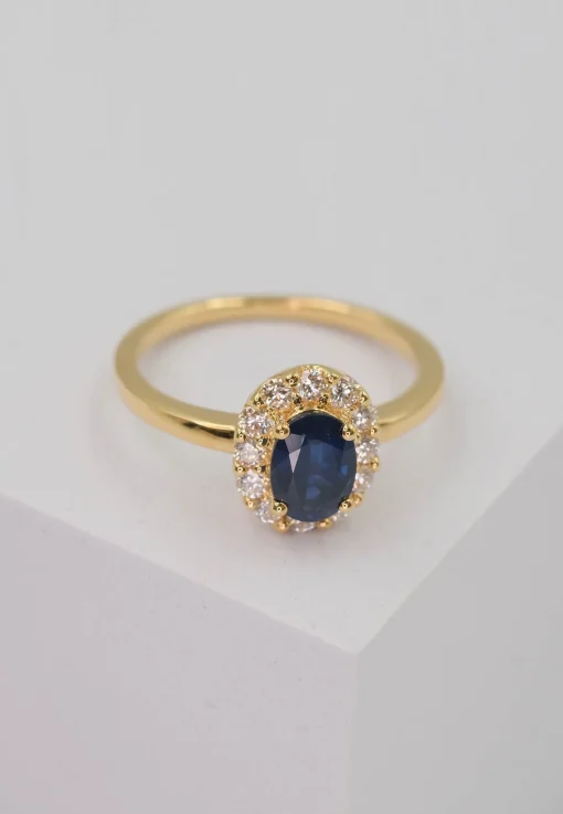 Ring Gelbgold 750 Saphir 0.94ct. Brillanten 0.40ct. (52)