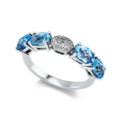 Ring 750/18K Weissgold Diamant 0.07ct. Topas 2.36ct.