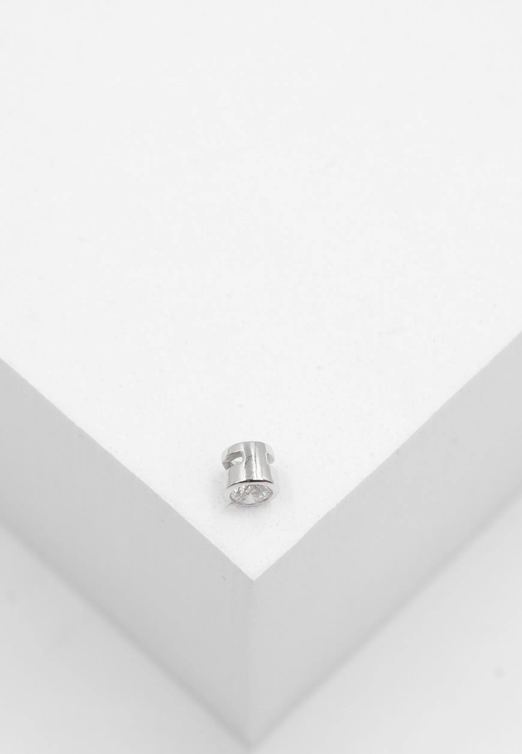 Solitär Anhänger Zargenfassung Weissgold 750 Diamant 0.15ct. 5x5mm