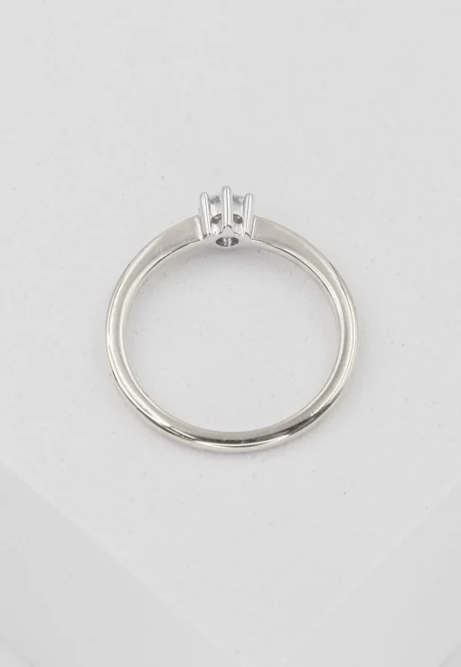 Solitär Ring 6-Griff-Fassung Weissgold 750, Brillant 0.20ct. (52)