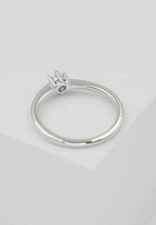 Solitär Ring 6-Griff-Fassung Weissgold 750, Brillant 0.20ct. (52)
